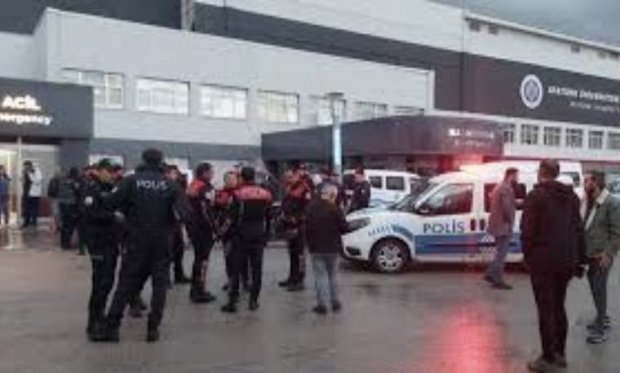 Erzurum'da doktorlara saldıran hasta yakın
